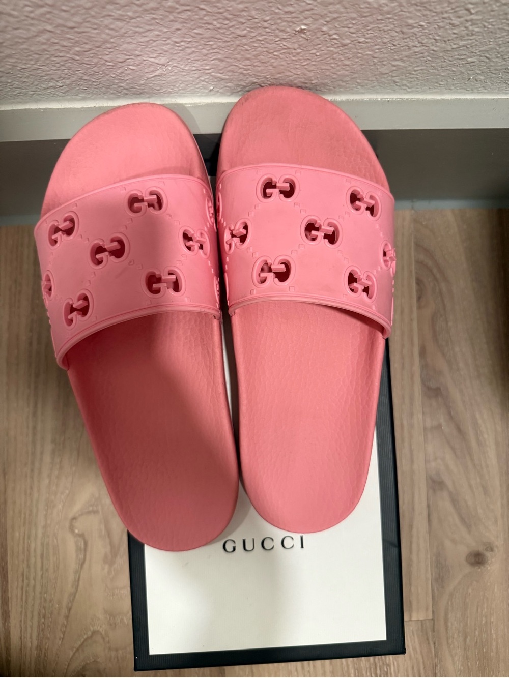 Gucci Pink GG Slide Sandals